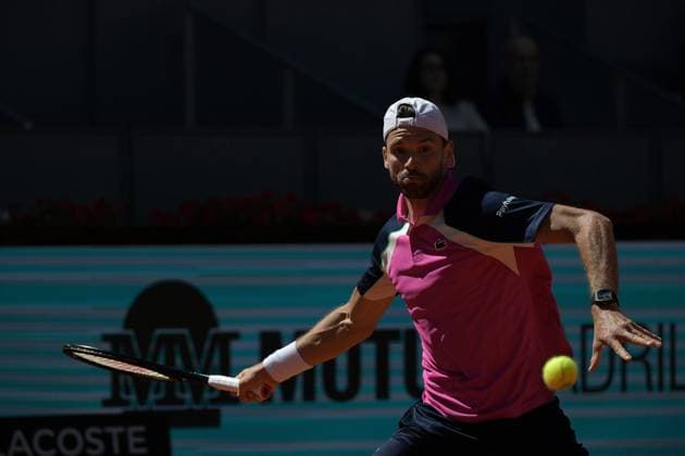 April 28, 2025, Madrid, Madrid, Spain: GRIGOR DIMITROV of Bulgaria against JACOB FEARNLEY of Great Britain during the Round of 32 match on Day Seven of the Mutua Madrid Open at La Caja Magica. Madrid Spain - ZUMAd308 20250428_zsp_d308_020 Copyright: xJuanxCarlosxLucasx