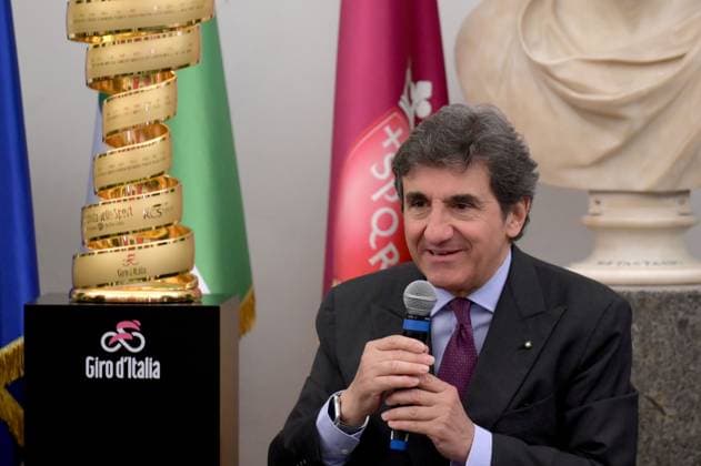 Il presidente di RCS Media Group Urbano Cairo during Presentation Final Stage Arrival in Rome Giro d Italia, Giro d Italia race in Rome, Italy, April 29 2025  Copyright: xMassimoxLanducci IPAxSportx xipa-agency.netx xx IPA_57053492 IPA_Agency_IPA57053492