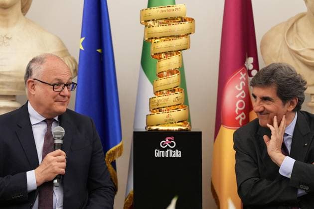 Roberto Gualtieri Urbano Cairo during the Presentation of the Grand Arrival of Giro d Italia 108 in Rome, Italy - Tuesday April 29, 2025 - cycling ( Photo by Alfredo Falcone LaPresse )  Copyright: xAlfredoxFalcone LaPressex