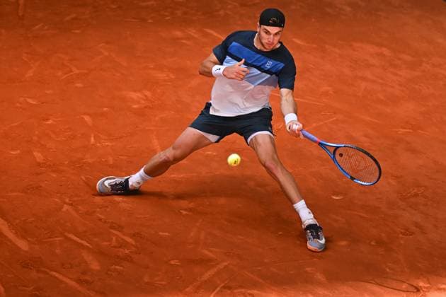 Mutua Madrid Open - Men s Third Round Jack Draper (GBR) during his third round match at the Mutua Madrid Open in Madrid , Spain, on April, 29, 2025. Photo by Corinne Dubreuil ABACAPRESS.COM Madrid Spain  Copyright: xDubreuilxCorinne ABACAx