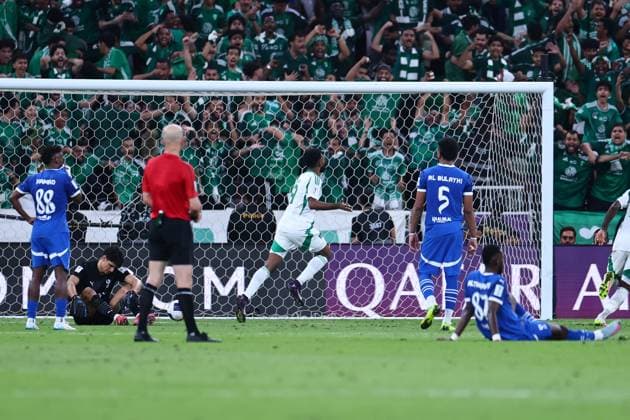 Al-Hilal FC vs Al-Ahli FC - AFC Champions League Elite Semi Finals JEDDAH, SAUDI ARABIA - April 29: Firas Al-Buraikan of Team AL-Ahli scores their third goal during the AFC Champions League Elite Semi Finals match between Al-Hilal FC and Al-Ahli FC FC at King Abdullah Sports City Stadium on April 29, 2025 in Jeddah, Saudi Arabia. Jeddah Saudi Arabia Copyright: xAbdullahxAhmedx