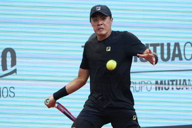 TENNIS - MUTUA MADRID OPEN 2025 Laurent Lairys MAXPPP - Brandon Nakashima of Etats-Unis during the Mutua Madrid Open 2025, ATP, Tennis Herren Masters 1000 and WTA, Tennis Damen 1000, tennis tournament on 29 April 2025 at Caja Magica in Madrid, Spain - Photo Laurent Lairys MAXPPP Madrid Spain  Copyright: xMAXPPPxLaurentxLairysx LLR202504304780 LLR202504304780