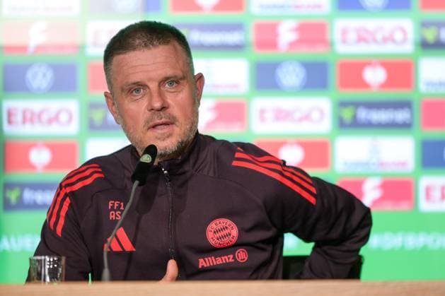Fußball, DFB Pokal Frauen, 20250430, Pressekonferenz MD-1 FC Bayern München - SV Werder Bremen. Im Bild Trainer Bayern Alexander STRAUS. Köln Rhein-Energie Stadion Nordrhein-Westfalen Deutschland Copyright: Passion2Press MarkusxFischerx
