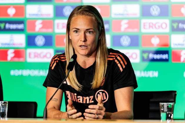 45. DFB-Pokal Finale der Frauen: FC Bayern München - SV Werder Bremen Abschlusspressekonferenz; 30.04.2025 Magdalena Eriksson (FC Bayern München, 5) 45. DFB-Pokal Finale der Frauen: FC Bayern München - SV Werder Bremen Abschlusspressekonferenz; Köln, RheinEnergiestadion, 30.04.2025 Copyright: xBEAUTIFULxSPORTS Wunderlx