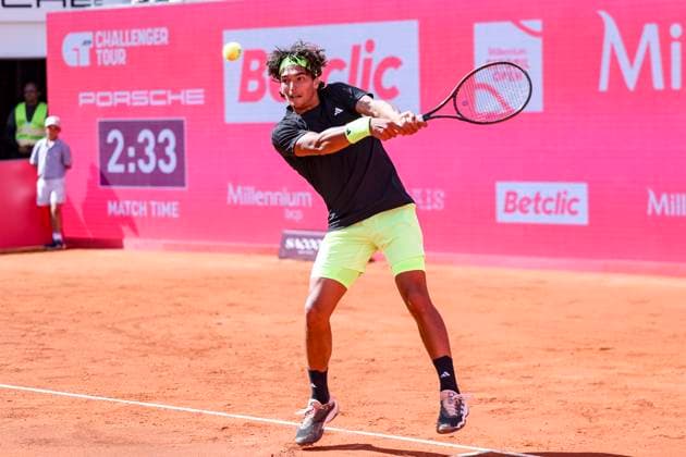 Estoril,Portugal, April 30th, 2025: Henrique Rocha (Portugal) in action during the game between Henrique Rocha (Portugal) vs Nicolas Jerry (Chile) at Estadio Millennium - Clube de Tenis do Estoril,Estoril,Lisbon on April 30th 2025 (Joao Bravo SPP) Copyright: xJoaoxBravoxx xSPPx spp-en-JoBr-JBF-6858