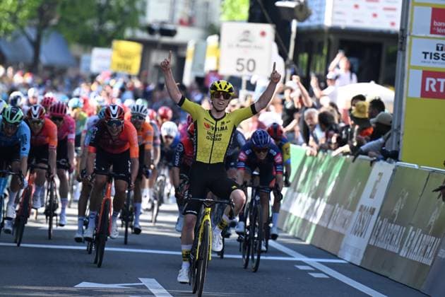 30-04-2025 Tour De Romandie; Tappa 01 Munchenstein - Fribourg; 2025, Visma - Lease A Bike; Brennan, Matthew; Fribourg; 