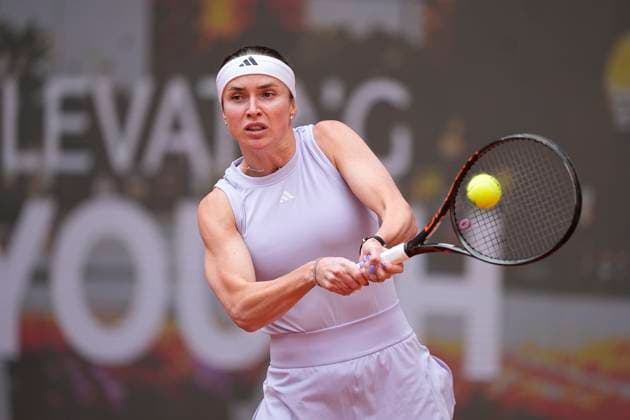 April 30, 2025, Madrid, Madrid, Spain: Elina Svitolina of Ukraine in action against Moyuka Uchijima of Japan during the Mutua Madrid Open 2025, ATP, Tennis Herren Masters 1000 and WTA, Tennis Damen 1000 tennis tournament, celebrated at Caja Magica on April 30, 2025 in Madrid, Spain. Madrid Spain - ZUMAa181 20250430_zaa_a181_144 Copyright: xOscarxJ.xBarrosox