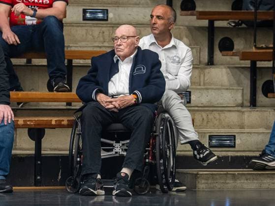 Eberhard Bezner beim Spiel des HB Ludwigsburg, Frisch Auf Goeppingen vs. HB Ludwigsburg, Handball, 1. Bundesliga, Play-Offs, Spielzeit 2024 2025, 30.04.2025 Frisch Auf Goeppingen vs. HB Ludwigsburg, Handball, 1. Bundesliga, Play-Offs, Spielzeit 2024 2025, 30.04.2025 Goeppingen Copyright: xMichaelxSchmidt Eibner-Pressefotx EP_MST