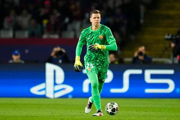FC Barcelona, Barca v FC Internazionale Milano - UEFA Champions League 2024 25 Semi Final First Leg Wojciech Szczesny goalkeeper of Barcelona and Poland during the UEFA Champions League 2024 25 Semi Final First Leg match between FC Barcelona and FC Internazionale Milano at Estadi Olimpic Lluis Companys on April 30, 2025 in Barcelona, Spain. Barcelona Madrid Spain  Copyright: xJosexBretonx originalFilename:bretonhernandez-fcbarcel250430_np1Qw.jpg