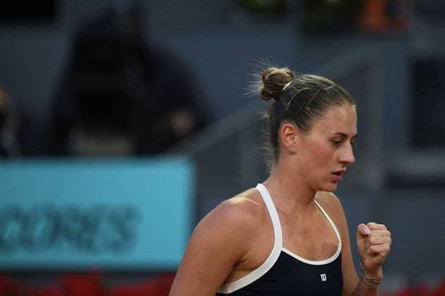 April 30, 2025, Madrid, Madrid, Spain: MARTA KOSTIUK of Ukraine plays against ARYNA SABALENKA of Belarus during their match at La Caja MagicaÃ‚ Madrid Spain - ZUMAd308 20250430_zsp_d308_023 Copyright: xJuanxCarlosxLucasx