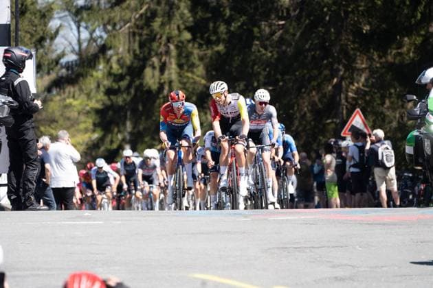 01.05.2025, xhfmx, Radsport Radklassiker 2025, Frankfurt - Eschborn Das Fahrerfeld überquert den Feldberg. (DFL DFB REGULATIONS PROHIBIT ANY USE OF PHOTOGRAPHS as IMAGE SEQUENCES and or QUASI-VIDEO) Frankfurt am Main