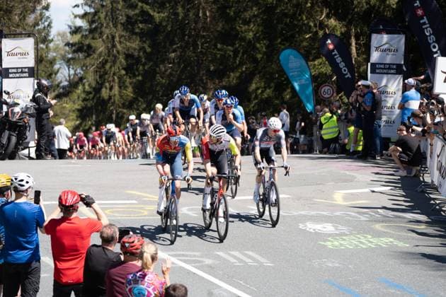 01.05.2025, xhfmx, Radsport Radklassiker 2025, Frankfurt - Eschborn Das Fahrerfeld überquert den Feldberg. (DFL DFB REGULATIONS PROHIBIT ANY USE OF PHOTOGRAPHS as IMAGE SEQUENCES and or QUASI-VIDEO) Frankfurt am Main
