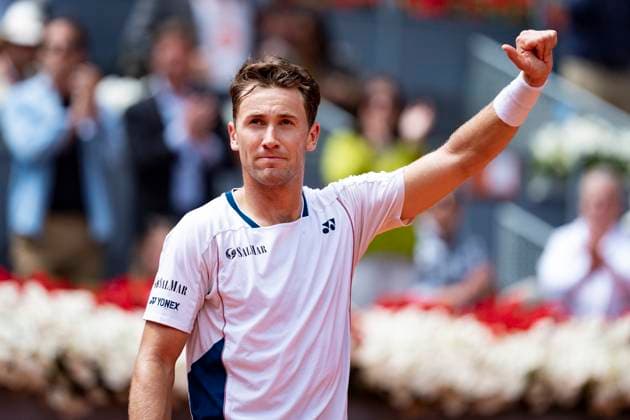 Mutua Madrid Open 2025 Casper Ruud of Norway celebrates victory after Men s Singles Quarter-Final match against Daniil Medvedev at the Mutua Madrid Open 2025 tournament celebrated at La Caja Magica on May 01, 2025 in Madrid, Spain. Madrid La Caja Magica Madrid Spain Copyright: xAlbertoxGardinx AGardin_20250501_Mutua_Madrid_Open_0117