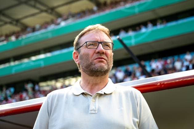 Thomas Horsch (SV Werder Bremen, Trainer) vor dem Spiel, GER, 45. DFB-Pokal Finale der Frauen, FC Bayern Muenchen vs. SV Werder Bremen, 01.05.2025. DFB REGULATIONS PROHIBIT ANY USE OF PHOTOGRAPHS as IMAGE SEQUENCES and or QUASI-VIDEO. GER, 45. DFB-Pokal Finale der Frauen, FC Bayern Muenchen vs. SV Werder Bremen, 01.05.2025. Köln Copyright: xEibner-Pressefoto FlorianxWiegandx EP_FWD