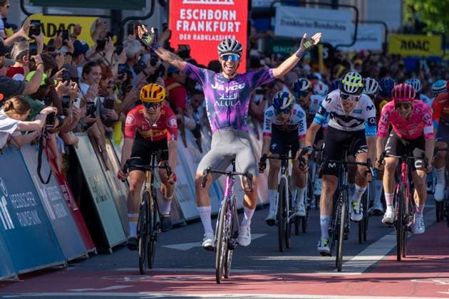 Sport Bilder des Tages 01.05.2025, xhfmx, Radsport Radklassiker 2025, Frankfurt - Eschborn Michael Matthews (Team Jayco AlUla) gewinnt den Radklassiker Eschborn - Frankfurt 2025. (DFL DFB REGULATIONS PROHIBIT ANY USE OF PHOTOGRAPHS as IMAGE SEQUENCES and or QUASI-VIDEO) Frankfurt am Main