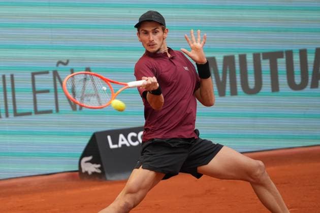 TENNIS - MUTUA MADRID OPEN 2025 Matteo Arnaldi of Italia during the Mutua Madrid Open 2025, ATP, Tennis Herren Masters 1000 and WTA, Tennis Damen 1000, tennis tournament on 01 May 2025 at Caja Magica in Madrid, Spain - Photo Laurent Lairys PSNEWZ MadridSpain  Copyright: xLaurentxLairysx