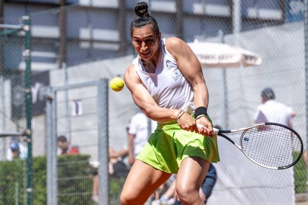 01.05.2025, GER, Frauen, ITF World Tennis Tour - Wiesbaden Tennis Open - Runde der letzten 16 - Einzel Susan Bandecchi (SUI) während des Spiels. Wiesbaden-Nordenstadt T2 Sports Health Club Hessen Deutschland