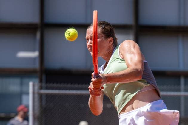 01.05.2025, GER, Frauen, ITF World Tennis Tour - Wiesbaden Tennis Open - Runde der letzten 16 - Einzel Anna Siskova (CZE) während des Spiels. Wiesbaden-Nordenstadt T2 Sports Health Club Hessen Deutschland