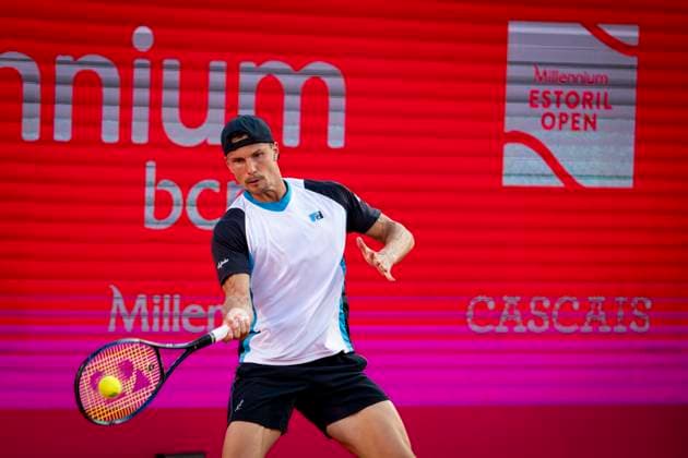Marton Fucsovics Vs Nuno Borges - Millennium Estoril Open 2025 Marton Fucsovics from Hungary competes against Nuno Borges from Portugal during the Millennium Estoril Open ATP, Tennis Herren Challenger 175 tennis tournament at Estoril Tennis Club in Estoril, Portugal, on May 1, 2025. Lisbon Portugal  Copyright: xNunoxCruzx originalFilename:cruz-martonfu250501_np9II.jpg