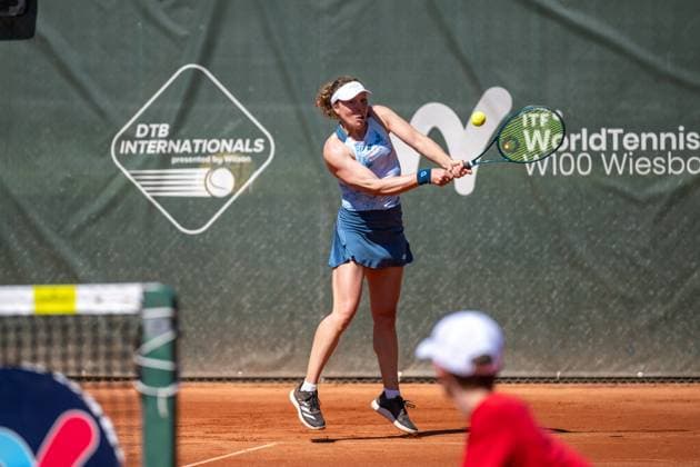 01.05.2025, GER, Frauen, ITF World Tennis Tour - Wiesbaden Tennis Open - Runde der letzten 16 - Einzel Anna-Lena Friedsam (GER) während des Spiels. Wiesbaden-Nordenstadt T2 Sports Health Club Hessen Deutschland