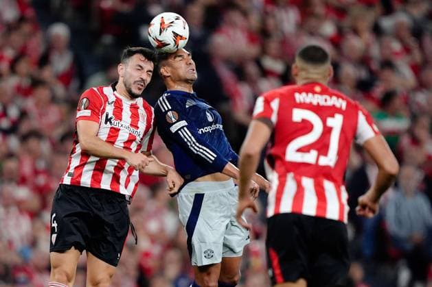 Casemiro of Manchester United, ManU and Aitor Paredes of Athletic Bilbao Athletic Bilbao v Manchester United, UEFA Europa League, Semi Final, First Leg, Football, Estadio de San Mames, Bilbao, Spain - 01 May 2025 EDITORIAL USE ONLY No use with unauthorised audio, video, data, fixture lists, club league logos or live services. Online in-match use limited to 120 images, no video emulation. No use in betting, games or single club league player publications. Copyright: xGokhanxTaner Shutterstockx 15278833go