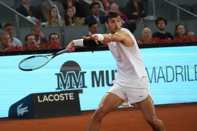 TENNIS - MUTUA MADRID OPEN 2025 Laurent Lairys MAXPPP - Lorenzo Musetti of Italia during the Mutua Madrid Open 2025, ATP, Tennis Herren Masters 1000 and WTA, Tennis Damen 1000, tennis tournament on 01 May 2025 at Caja Magica in Madrid, Spain - Photo Laurent Lairys MAXPPP Madrid Spain  Copyright: xMAXPPPxLaurentxLairysx LLR202505018788 LLR202505018788
