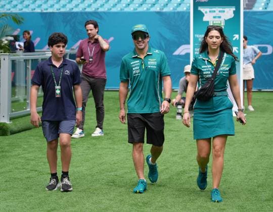 Formula 1 Crypto.com Miami Grand Prix 2025 01.05.2025, Miami International Autodrome, Miami, Formula 1 Crypto.com Miami Grand Prix 2025 ,im Bild Fernando Alonso (ESP), Aston Martin Aramco Cognizant Formula One Team