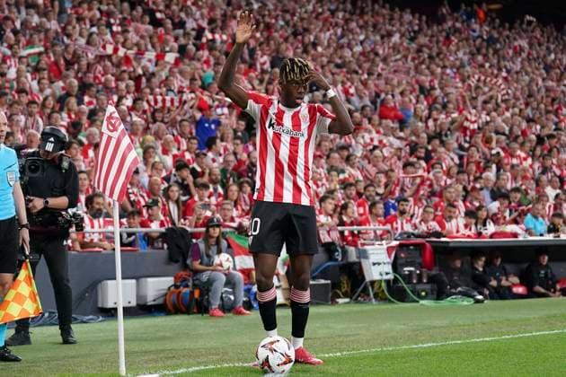 Athletic Club Bilbao v Manchester United, ManU FC Athletic Club de Bilbao forward Nico Williams (10) during the Athletic Club Bilbao v Manchester United FC UEFA Europa League Cup Semi-Final 1st Leg match at the Estadio de San MamÃ s, Bilbao, Basque Country, Spain on 1 May 2025 Credit: Eleanor Hoad Every Second Media Editorial use only. All images are copyright Every Second Media Limited. No images may be reproduced without prior permission. Copyright: xIMAGO EveryxSecondxMediax ESM-1454-0038 EleanorxHoadx xEveryxSecondxMediax