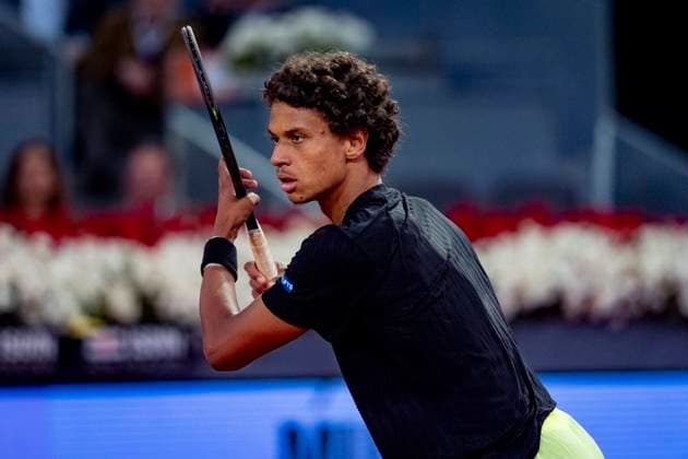 Mutua Madrid Open 2025 Gabriel Diallo of Canada is seen against Lorenzo Musetti of Italy during the Men s Singles Quarter-Final match at the Mutua Madrid Open 2025 tournament celebrated at La Caja Magica on May 01, 2025 in Madrid, Spain. Madrid La Caja Magica Madrid Spain Copyright: xAlbertoxGardinx AGardin_20250501_Mutua_Madrid_Open_0848
