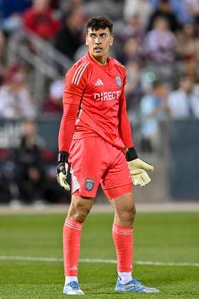 April 12, 2025: San Diego goalkeeper CJ dos Santos (1) reacts to a call during the Soccer match between San Diego FC and the Colorado Rapids, at Dicks Sporting Goods Park in Commerce City, CO. CSM Commerce City USA - ZUMAc04_ 20250412_faf_c04_023 Copyright: xKevinxLangleyx