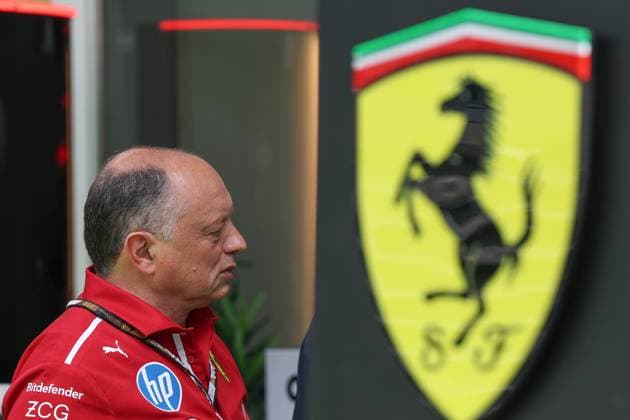 FrÃ dÃ ric Vasseur (FRA) Scuderia Ferrari Team Principal (Photo by Philippe Nanchino Eurasia Images) Miami Miami International Autodrome Florida United States of America *** Frédéric Vasseur FRA Scuderia Ferrari Team Principal Photo by Philippe Nanchino Eurasia Sport Images Miami Miami International Autodrome Florida United States of America Copyright: x x2025xEurasiaxSportxImagesx jp-en-EuSpIm-MPS_PPN_GPF1_Miami_01Apr2025_US037