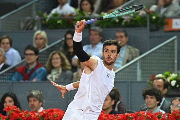Mutua Madrid Open - Quarter-finals - Lorenzo Musetti Lorenzo Musetti (ITA) during his quarter final round match at the Mutua Madrid Open in Madrid, Spain, on May, 1, 2025. Photo by Corinne Dubreuil ABACAPRESS.COM Madrid Spain  Copyright: xDubreuilxCorinne ABACAx