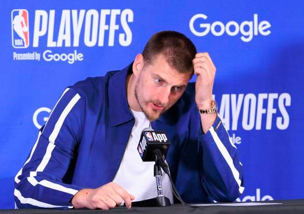 Sport Themen der Woche KW18 Sport Bilder des Tages May 1, 2025, Inglewood, California, USA: Nikola Jokic 15 of the Denver Nuggets speaks to the media after losing Round One Game Six of the 2025 NBA, Basketball Herren, USA Playoffs against the Los Angeles Clippers on Thursday May 1, 2025 at Intuit Dome Arena in Inglewood, California. Clippers defeat Nuggets, 111-105. JAVIER ROJAS PI Inglewood USA - ZUMAp124 20250501_zaa_p124_079 Copyright: xJavierxRojasx