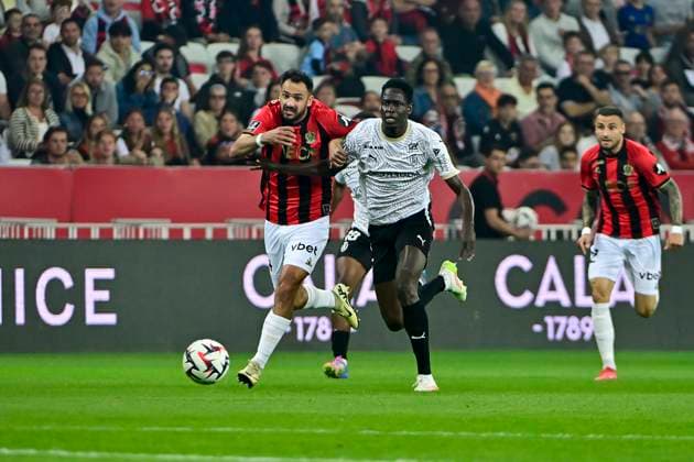 FOOTBALL : OGC Nice vs SR Reims - ligue 1 - 2 5 25 Nice™s forward 24 Gaetan Laborde and Reims s defender 2 Joseph Okumu- French L1 football match between OGC NICE and STADE DE REIMS (SR) at Allianz Riviera Stadium of Nice, south France, on May 2, 2025. NICEFrance  Copyright: xfredxDIDES psnewzx