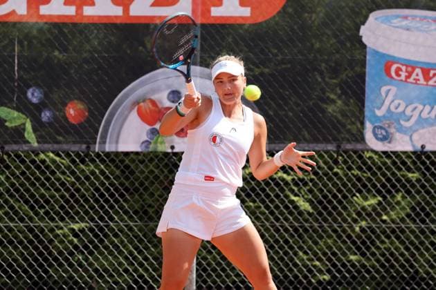02.05.25 TEC Waldau - LTTC Rot-Weiß Berlin Deutschland, Stuttgart, 03.05.2024, Tennis, Damen Bundesliga, TEC Waldau - LTTC Rot-Weiß Berlin: Jenny DuÌˆrst (LTTC Rot-Weiß Berlin).