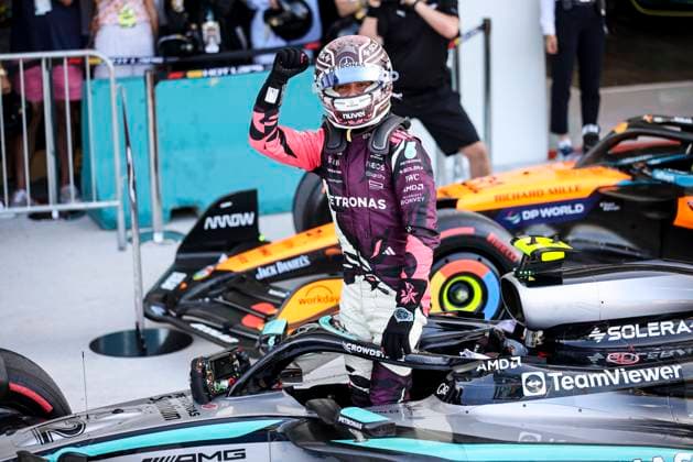F1 - MIAMI GRAND PRIX 2025 KIMI ANTONELLI Andrea (ita), Mercedes AMG F1 Team W16, portrait celebration pole position during the Formula 1 Crypto.com Miami Grand Prix 2025, 6th round of the 2025 FIA Formula One World Championship, WM, Weltmeisterschaft from May 2 to 4, 2025 on the Miami International Autodrome, in Miami Gardens, Florida, United States of America - Miami GardensUnited States  Copyright: xXavixBonillax