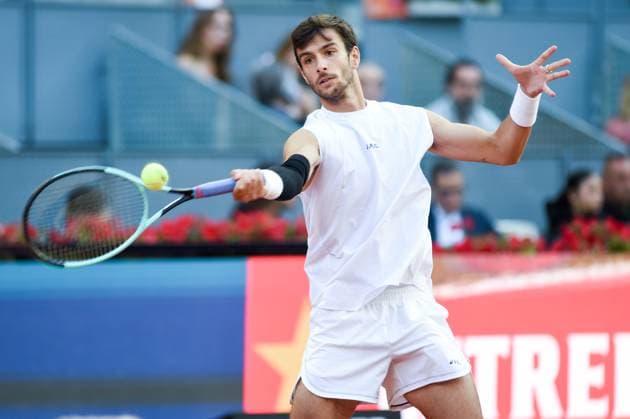 (250503) -- MADRID, May 3, 2025 -- Lorenzo Musetti competes during the men s singles semifinal between Lorenzo Musetti of Italy and Jack Draper of Britain at the Madrid Open tennis tournament in Caja Magica, Madrid, Spain, May 2, 2025. (Photo by Xinhua) (SP)SPAIN-MADRID-TENNIS-MADRID OPEN-MEN S SINGLES-SEMIFINAL GustavoxValiente 