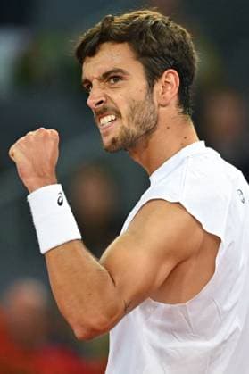 Mutua Madrid Open - Madrid Lorenzo Musetti (ITA) during his semi final round match at the Mutua Madrid Open in Madrid , Spain, on May 2, 2025. Photo by Corinne Dubreuil ABACAPRESS.COM Madrid Spain  Copyright: xDubreuilxCorinne ABACAx