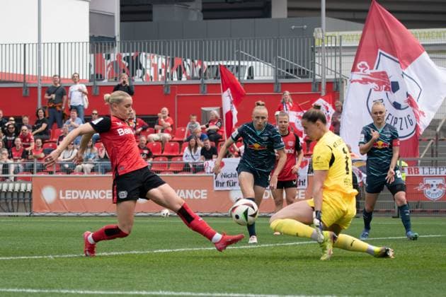 Leverkusen, Germany, May 3rd 2025: Cornelia Kramer (7 Bayer Leverkusen) in action during the Google Pixel Frauen-Bundesliga between Bayer Leverkusen and RB Leipzig at Ulrich-Haberland-Stadion in Leverkusen, Germany (Qianru Zhang SPP) Copyright: xQianruxZhang SPPx spp-en-QiZh-DSC_5198
