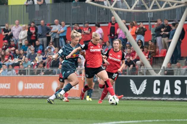 Leverkusen, Germany, May 3rd 2025: Cornelia Kramer (7 Bayer Leverkusen) in action during the Google Pixel Frauen-Bundesliga between Bayer Leverkusen and RB Leipzig at Ulrich-Haberland-Stadion in Leverkusen, Germany (Qianru Zhang SPP) Copyright: xQianruxZhang SPPx spp-en-QiZh-DSC_5217