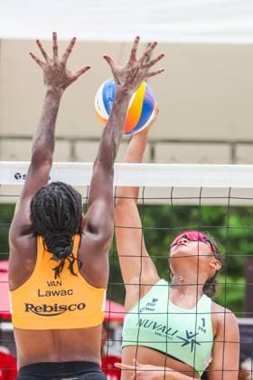 (250503) -- LAGUNA PROVINCE, May 3, 2025 -- Majabelle Lawac (Front) of Vanuatu competes against Khylem Harl Progella of the Philippines during the women s round of 12 match between Majabelle Lawac Sherysyn Toko of Vanuatu and Khylem Harl Progella Sofiah Shanine Pagara of the Philippines at the Volleyball World Beach Pro Tour Futures in Laguna Province, the Philippines, May 3, 2025. ) (SP)PHILIPPINES-LAGUNA PROVINCE Beach volleyball, Beachvolleyball WORLD BEACH PRO TOUR FUTURES RouellexUmali 
