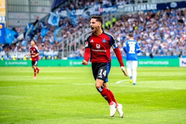 2. Bundesliga: SV Darmstadt 98 - Hamburger SV; 03.05.2025 Jubel nach dem Tor durch Ludovit Reis (Hamburger SV, 14) zum 0:1 2. Bundesliga: SV Darmstadt 98 - Hamburger SV, 03.05.2025 im Merck-Stadion, Darmstadt. DFL REGULATIONS PROHIBIT ANY USE OF PHOTOGRAPHS AS IMAGE SEQUENCES AND OR QUASI-VIDEO.