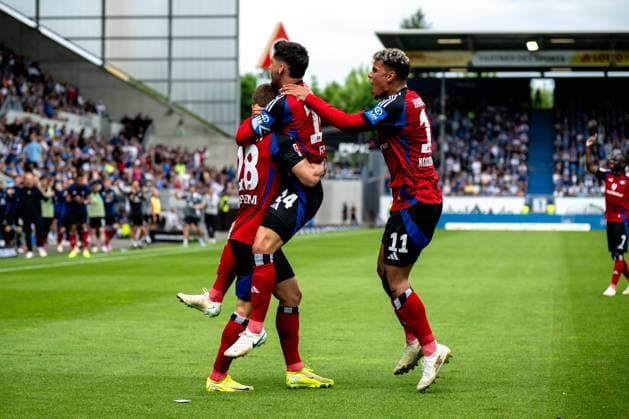 2. Bundesliga: SV Darmstadt 98 - Hamburger SV; 03.05.2025 Jubel nach dem Tor durch Ludovit Reis (Hamburger SV, 14) zum 0:1 2. Bundesliga: SV Darmstadt 98 - Hamburger SV, 03.05.2025 im Merck-Stadion, Darmstadt. DFL REGULATIONS PROHIBIT ANY USE OF PHOTOGRAPHS AS IMAGE SEQUENCES AND OR QUASI-VIDEO.