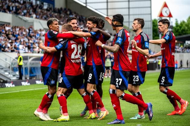 2. Bundesliga: SV Darmstadt 98 - Hamburger SV; 03.05.2025 Jubel nach dem Tor durch Ludovit Reis (Hamburger SV, 14) zum 0:1 2. Bundesliga: SV Darmstadt 98 - Hamburger SV, 03.05.2025 im Merck-Stadion, Darmstadt. DFL REGULATIONS PROHIBIT ANY USE OF PHOTOGRAPHS AS IMAGE SEQUENCES AND OR QUASI-VIDEO.