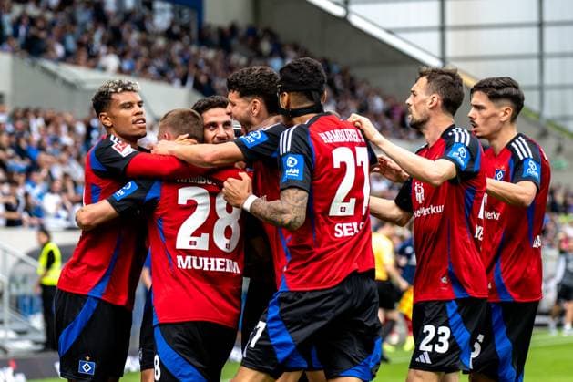 2. Bundesliga: SV Darmstadt 98 - Hamburger SV; 03.05.2025 Jubel nach dem Tor durch Ludovit Reis (Hamburger SV, 14) zum 0:1 2. Bundesliga: SV Darmstadt 98 - Hamburger SV, 03.05.2025 im Merck-Stadion, Darmstadt. DFL REGULATIONS PROHIBIT ANY USE OF PHOTOGRAPHS AS IMAGE SEQUENCES AND OR QUASI-VIDEO.