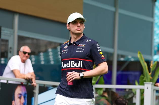 Max Verstappen (Oracle Red Bull Racing) im Paddock, Grosser Preis von Miami, Motorsport, Herren, Formel 1, Sprint, 03.05.2025 Miami Florida USA