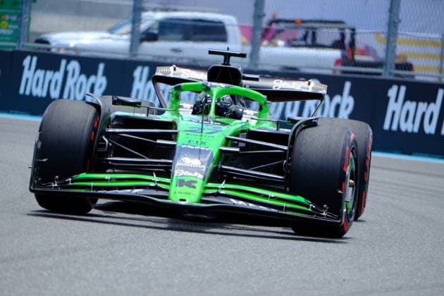 May 3, 2025, Miami, Fl, USA: May 2, 2025: Gabriel Bortoleto 5 during the 2025 Formula 1 Crypto.com Miami Grand Prix at the Miami International Autodrome. Jason Pohuski BMR Miami USA - ZUMAb241 20250503_zsa_b241_120 Copyright: xJasonxPohuskix xBmrxMediax