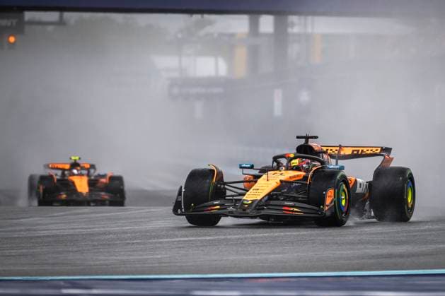F1 - MIAMI GRAND PRIX 2025 04 NORRIS Lando (gbr), McLaren F1 Team MCL39, action during the Formula 1 Crypto.com Miami Grand Prix 2025, 6th round of the 2025 FIA Formula One World Championship, WM, Weltmeisterschaft from May 2 to 4, 2025 on the Miami International Autodrome, in Miami Gardens, Florida, United States of America - Miami GardensUnited States  Copyright: xCharlyxLopezx