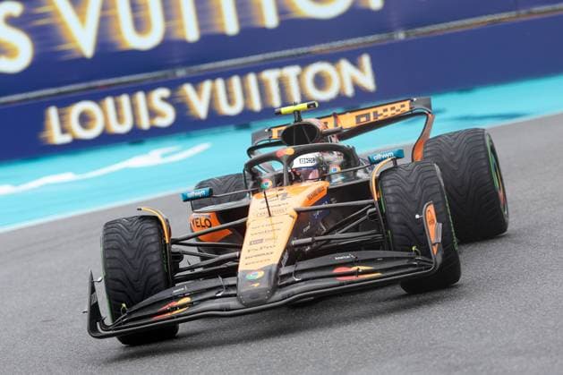 Winner beim Sprint, Lando Norris (McLaren Formula 1 Team), Grosser Preis von Miami, Motorsport, Herren, Formel 1, Sprint, 03.05.2025 Miami Florida USA