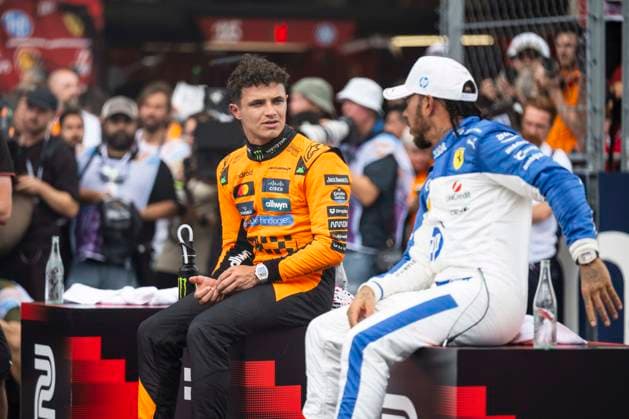 F1 - MIAMI GRAND PRIX 2025 HAMILTON Lewis (gbr), Scuderia Ferrari SF-25, NORRIS Lando (gbr), McLaren F1 Team MCL39, portrait during the Formula 1 Crypto.com Miami Grand Prix 2025, 6th round of the 2025 FIA Formula One World Championship, WM, Weltmeisterschaft from May 2 to 4, 2025 on the Miami International Autodrome, in Miami Gardens, Florida, United States of America - Miami GardensUnited States  Copyright: xCharlyxLopezx